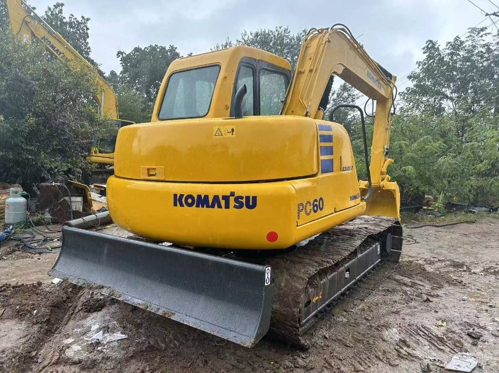 حفارة مصغرة Komatsu PC 60: صور 8 حفارة مصغرة Komatsu PC 60: صور 8