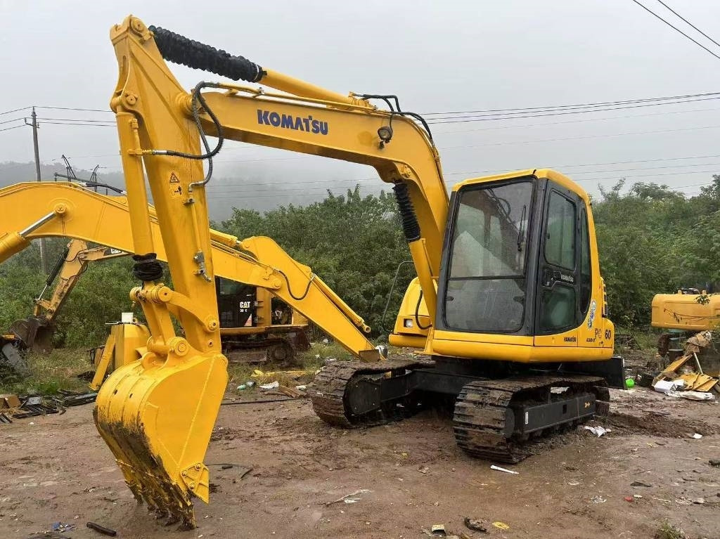 حفارة مصغرة Komatsu PC 60: صور 10 حفارة مصغرة Komatsu PC 60: صور 10