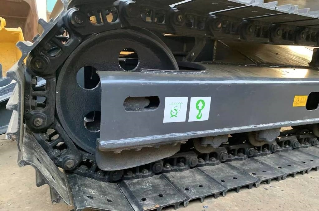 Komatsu PC 78 - حفارة مصغرة: صور 5 Komatsu PC 78 - حفارة مصغرة: صور 5