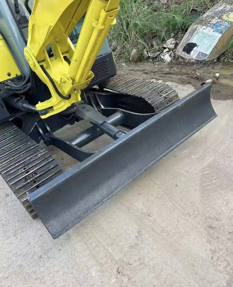 Yanmar 55 - حفارات زحافة: صور 5 Yanmar 55 - حفارات زحافة: صور 5