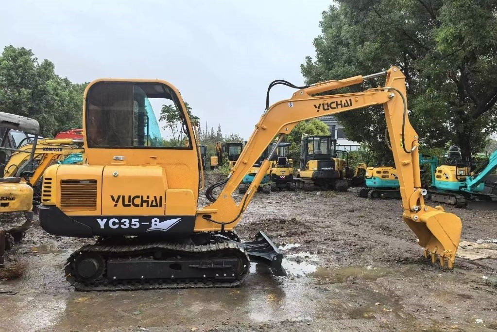 Yuchai YC 35 - حفارة مصغرة: صور 1 Yuchai YC 35 - حفارة مصغرة: صور 1