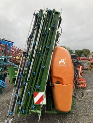 Amazone UF 1201 PREMIUM - آلة الرش المعلقة: صور 5 Amazone UF 1201 PREMIUM - آلة الرش المعلقة: صور 5