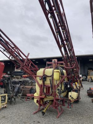 Hardi MEGA 1200L - آلة الرش المعلقة: صور 1 Hardi MEGA 1200L - آلة الرش المعلقة: صور 1