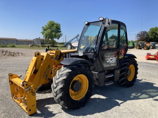 JCB 531/70 AGRI SUPER - رافعة تلسكوبية: صور 1 JCB 531/70 AGRI SUPER - رافعة تلسكوبية: صور 1