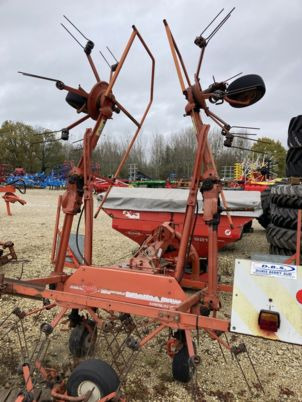 Kuhn GF 6301 MH - لمّامَة القش: صور 2 Kuhn GF 6301 MH - لمّامَة القش: صور 2