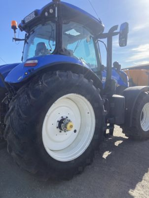New Holland T7.210 - جرار: صور 3 New Holland T7.210 - جرار: صور 3
