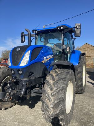 New Holland T7.210 - جرار: صور 2 New Holland T7.210 - جرار: صور 2