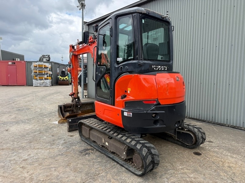 Kubota U 36-4 - حفارة مصغرة: صور 2 Kubota U 36-4 - حفارة مصغرة: صور 2