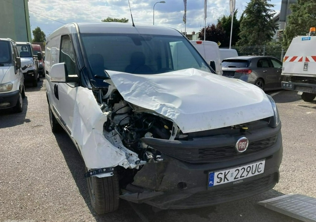 Fiat Doblo Fiat Doblo MAXI 1,6 jtd ECO Flex 105KM Klima 2021 Salon PL - فان: صور 2 Fiat Doblo Fiat Doblo MAXI 1,6 jtd ECO Flex 105KM Klima 2021 Salon PL - فان: صور 2