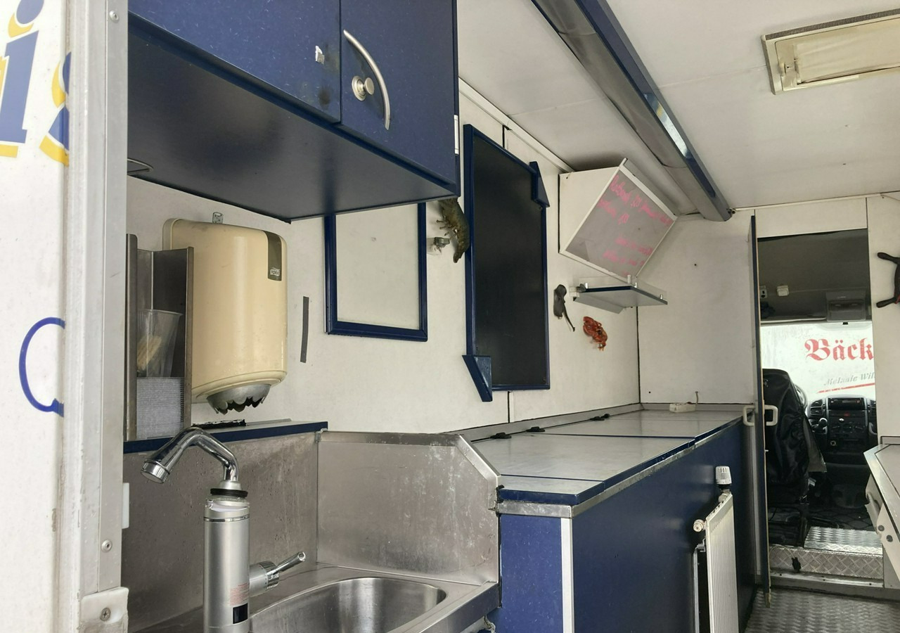 Fiat Ducato Autosklep mięso-ryba Gastronomiczny Food Truck Foodtruck sklep 2004 - أخرى: صور 3 Fiat Ducato Autosklep mięso-ryba Gastronomiczny Food Truck Foodtruck sklep 2004 - أخرى: صور 3
