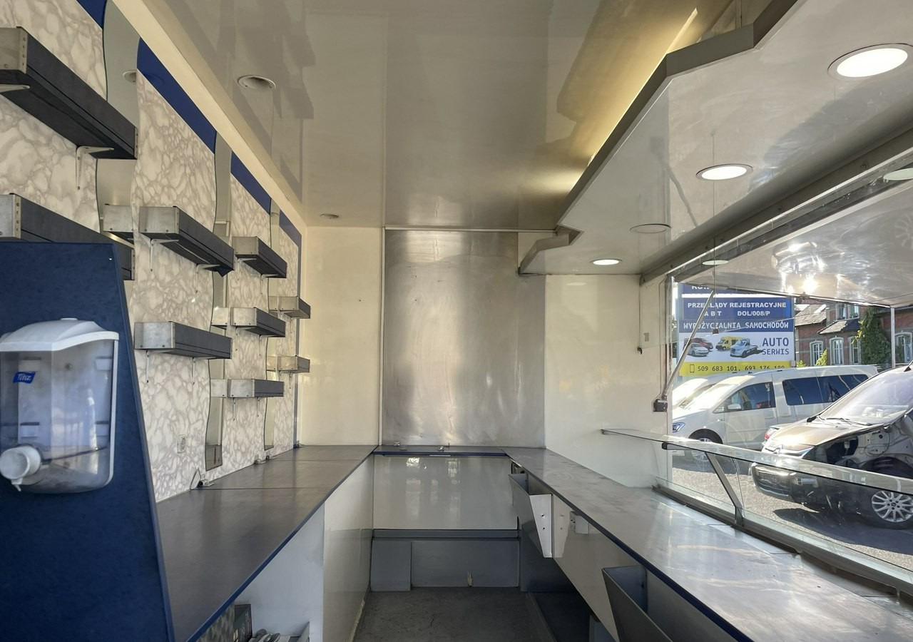 Fiat Ducato Autosklep wędlin Ryb Gastronomiczny Food Truck Foodtruck Sklep 2006 - شاحنات طعام: صور 4 Fiat Ducato Autosklep wędlin Ryb Gastronomiczny Food Truck Foodtruck Sklep 2006 - شاحنات طعام: صور 4