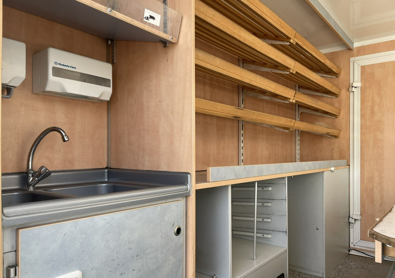 Fiat Ducato Ducato Autosklep pieczy Sklep Gastronomiczny Food Truck Foodtruck 20 - شاحنات طعام: صور 4 Fiat Ducato Ducato Autosklep pieczy Sklep Gastronomiczny Food Truck Foodtruck 20 - شاحنات طعام: صور 4