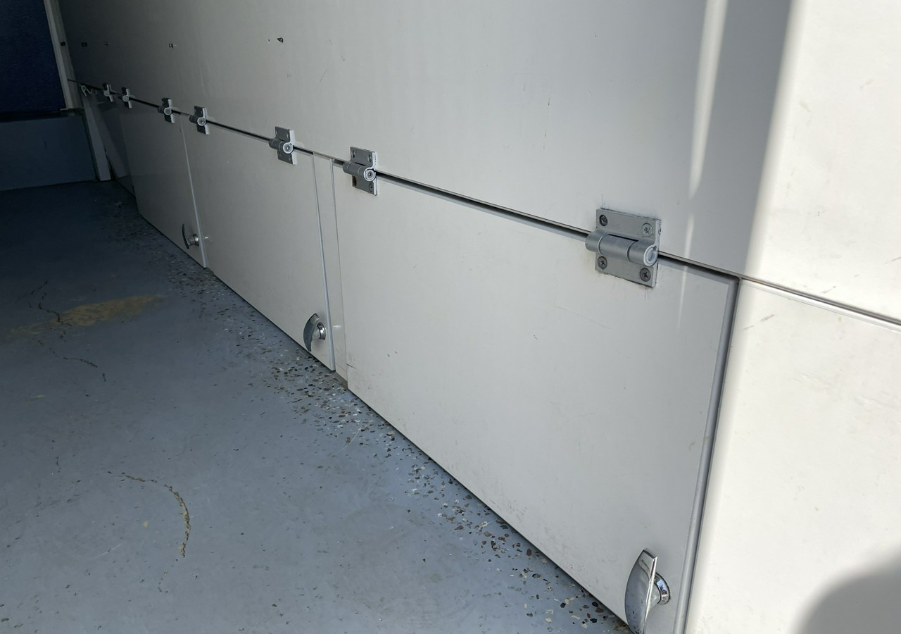 Fiat Ducato Ducato Autosklep wędlin Gastronomiczny Food Truck Foodtruck Sklep 20 - شاحنات طعام: صور 4 Fiat Ducato Ducato Autosklep wędlin Gastronomiczny Food Truck Foodtruck Sklep 20 - شاحنات طعام: صور 4