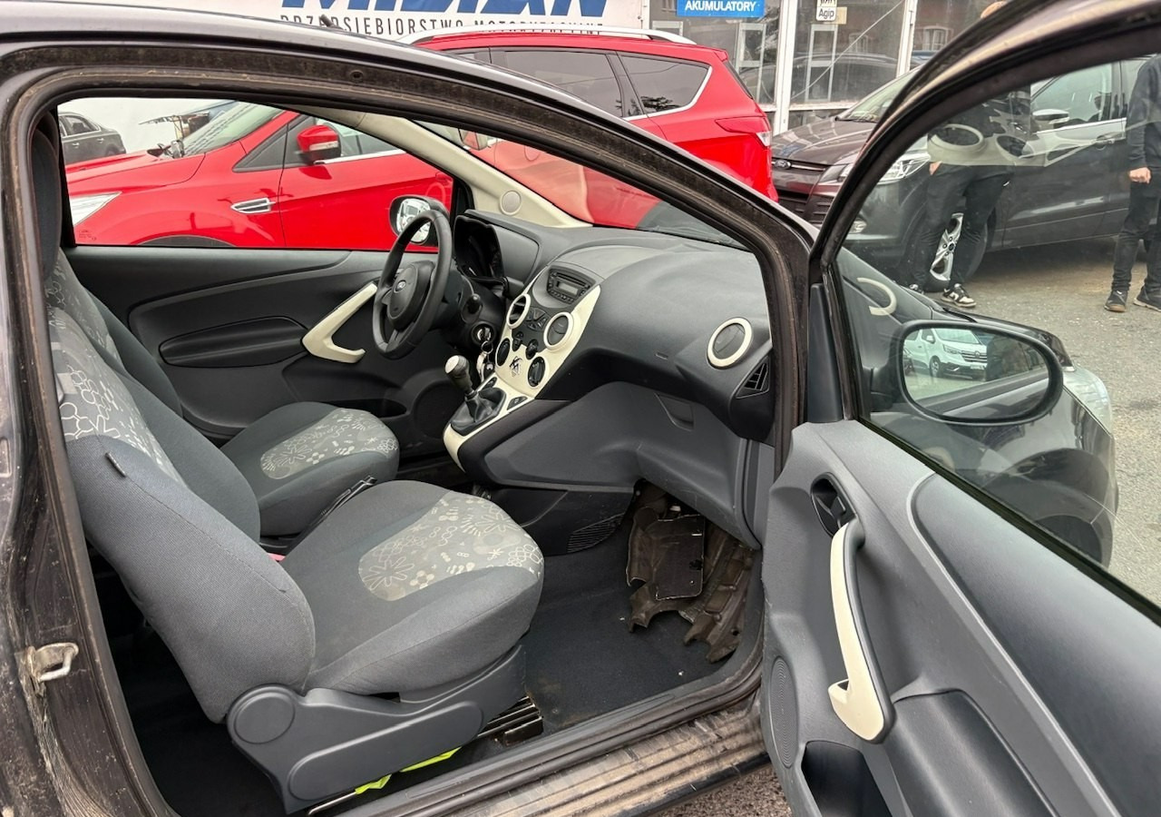 هاتشباك Ford KA II Ford KA 1,3 tdci 75KM 2012: صور 13