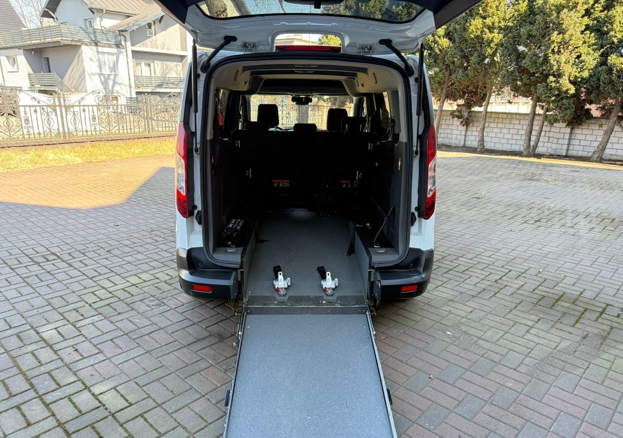 Ford Tourneo Connect II Connect dla niepełnosprawnych Rampa Inwalida Bogate wersja PFRON 20 - سيارة: صور 2 Ford Tourneo Connect II Connect dla niepełnosprawnych Rampa Inwalida Bogate wersja PFRON 20 - سيارة: صور 2