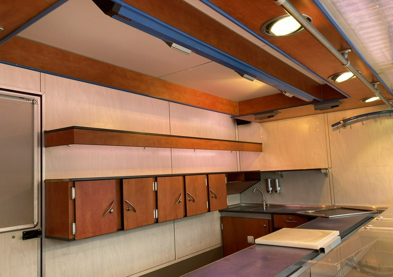Inna Inny Autosklep wędlin Gastronomiczna food truck foodtruck sklep bar - عربة الطعام: صور 3 Inna Inny Autosklep wędlin Gastronomiczna food truck foodtruck sklep bar - عربة الطعام: صور 3