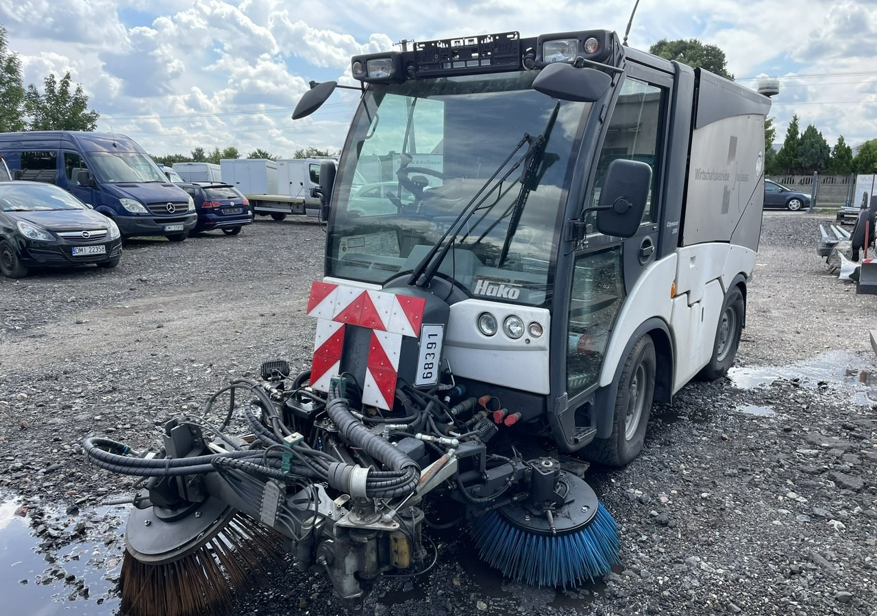 Inna Inny Hako Citymaster 2000 Zamiatarka 2016 - سياره كنس شوارع: صور 1 Inna Inny Hako Citymaster 2000 Zamiatarka 2016 - سياره كنس شوارع: صور 1