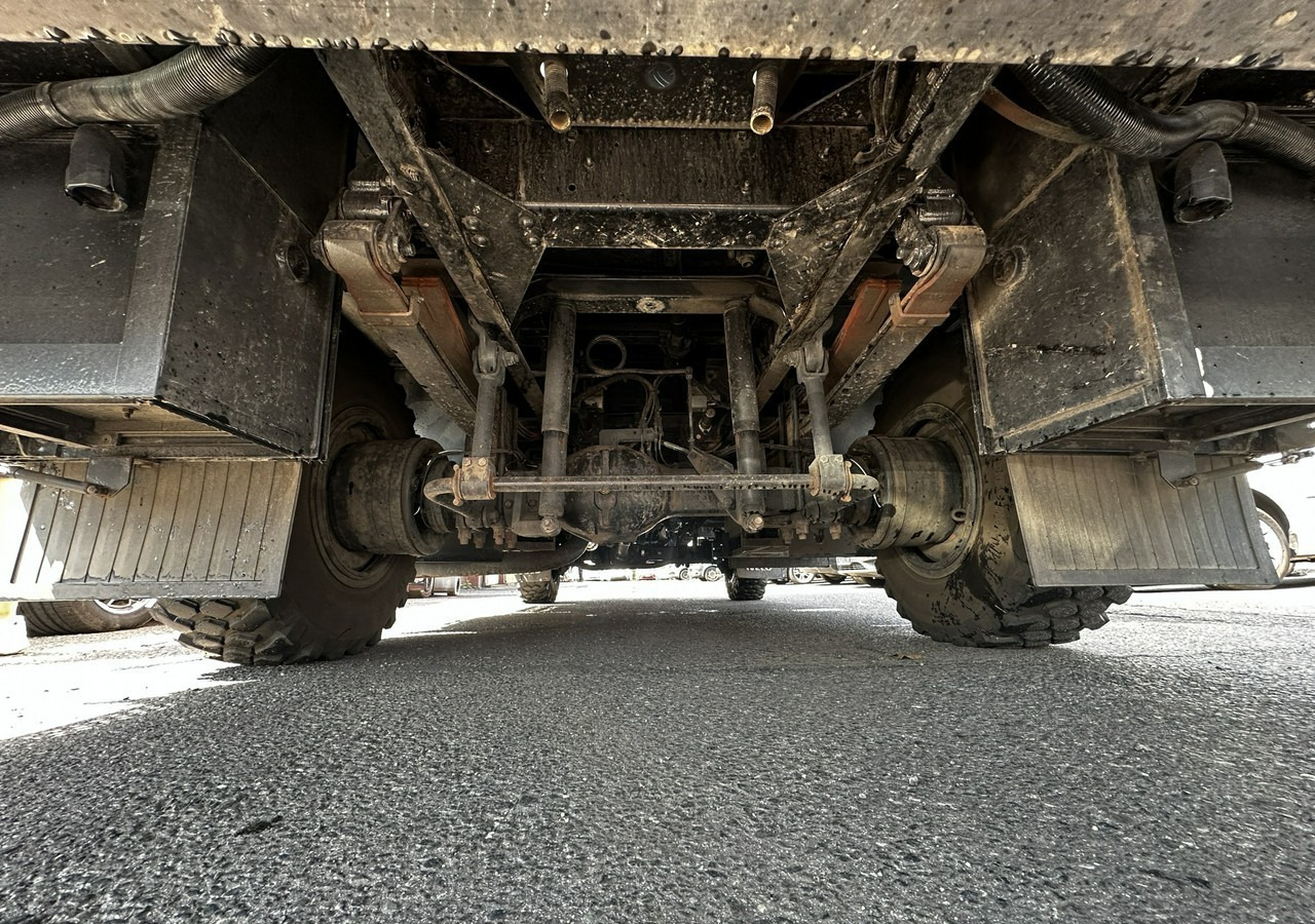 المطافئ Iveco Inny Iveco Iveco Magirus FF95E Straż Pożarna Gaśnicza 4X4 Metz 96 jak Nowa: صور 15