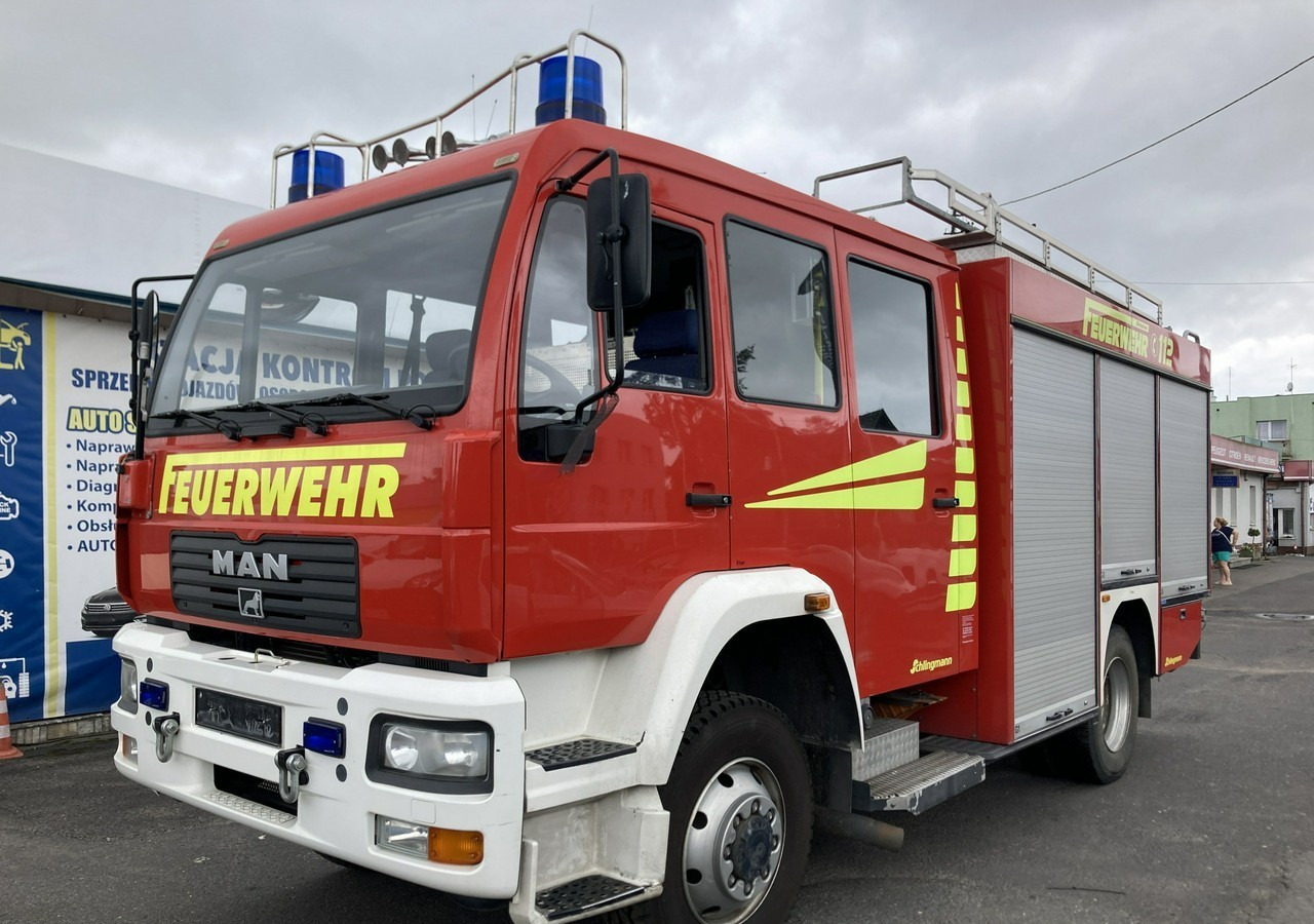 المطافئ MAN MAN 15,250 Straż pożarna gaśnicza 9-oso 4X4 Wóz strażacki 2003 MAN 15,250 Straż pożarna gaśnicza 9-osobowa 4X4 Wóz strażacki 2003: صور 17