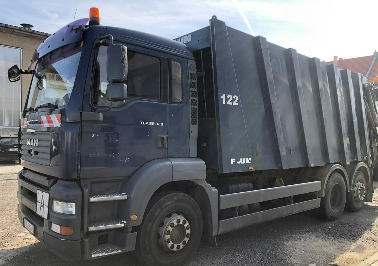 MAN TGA 26.320 Śmieciarka TGA 26.320 Śmieciarka Powerpress 525 FAUN 2008 - شاحنة القمامة: صور 2 MAN TGA 26.320 Śmieciarka TGA 26.320 Śmieciarka Powerpress 525 FAUN 2008 - شاحنة القمامة: صور 2