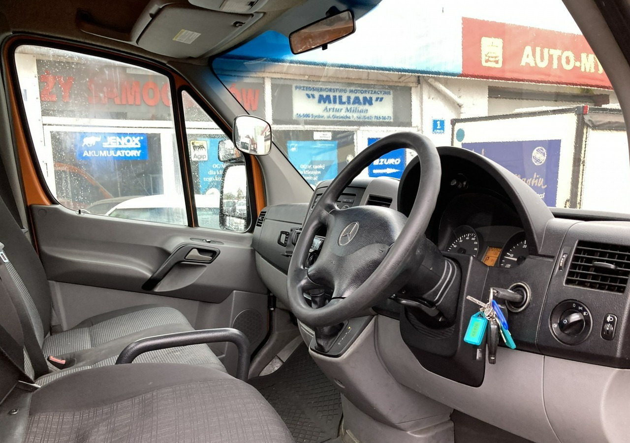شاحنة القمامة Mercedes-Benz Sprinter Sprinter 513 Śmieciarka Prasa 2010: صور 15