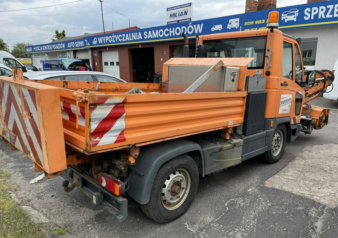 Multicar Inny Multicar Multicar M-3 Kosiarka Teleskopowa posypywarka pług 2008 - سيارة بلدية: صور 2 Multicar Inny Multicar Multicar M-3 Kosiarka Teleskopowa posypywarka pług 2008 - سيارة بلدية: صور 2