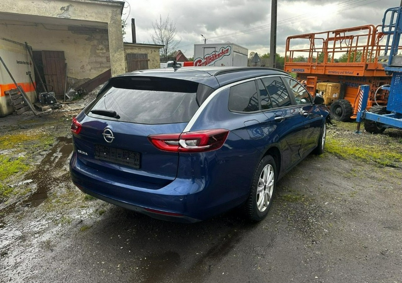 Opel Insignia II Country Tourer 1.5 CDTI 122KM Automat FullLed Panorama Klimatronik 2021 - سيارة: صور 3 Opel Insignia II Country Tourer 1.5 CDTI 122KM Automat FullLed Panorama Klimatronik 2021 - سيارة: صور 3