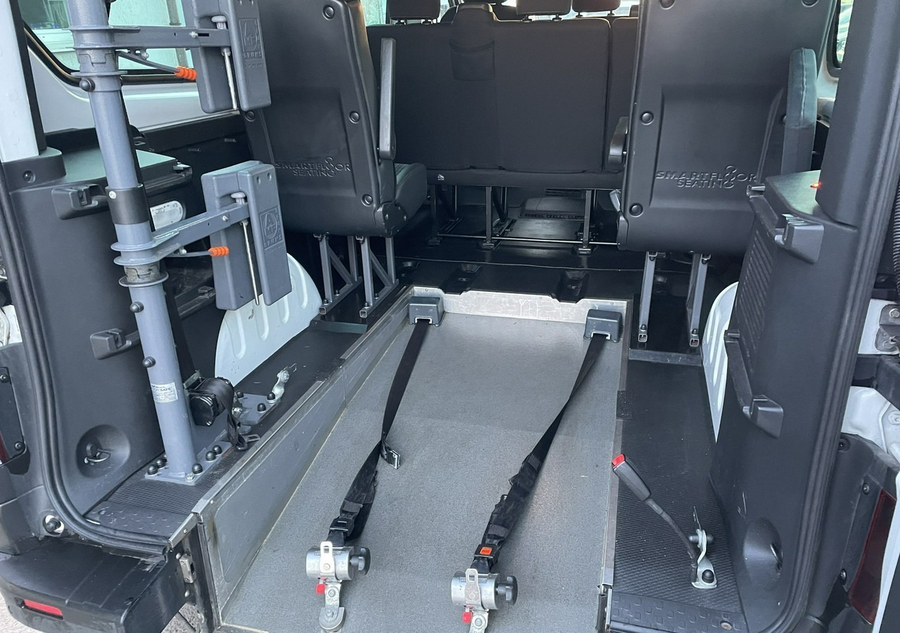 Opel Vivaro Opel Vivaro dla Niepełnosprawnych inwalida Rampa Model 2019 - سيارة: صور 4 Opel Vivaro Opel Vivaro dla Niepełnosprawnych inwalida Rampa Model 2019 - سيارة: صور 4