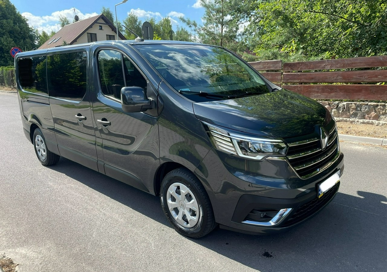 Renault Trafic III 2.0dci 150KM 9-osobowy do przewozu niepełnosprawnych RAMPA 2022 PFRO - سيارة: صور 1 Renault Trafic III 2.0dci 150KM 9-osobowy do przewozu niepełnosprawnych RAMPA 2022 PFRO - سيارة: صور 1