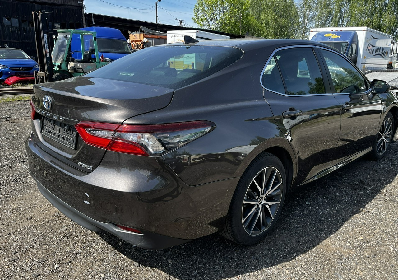 Toyota Camry VIII Toyota Camry 2.5-hybryda Bogata Wersja 2024 Salon Polska - سيارة: صور 2 Toyota Camry VIII Toyota Camry 2.5-hybryda Bogata Wersja 2024 Salon Polska - سيارة: صور 2
