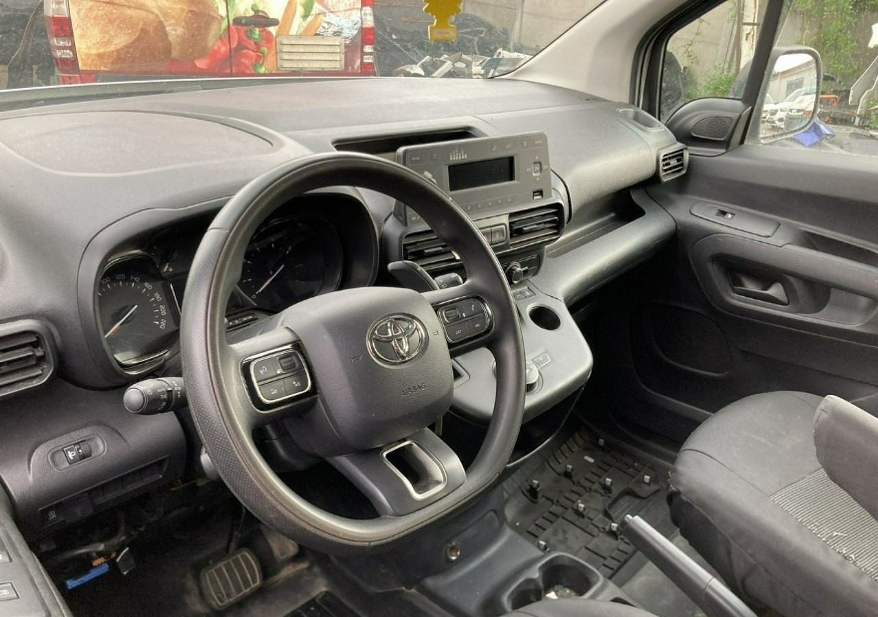 Toyota Inny Toyota Toyota Proace City Maxi - 5 osob Automat Klima Salon PL Model 2021 - فان: صور 2 Toyota Inny Toyota Toyota Proace City Maxi - 5 osob Automat Klima Salon PL Model 2021 - فان: صور 2