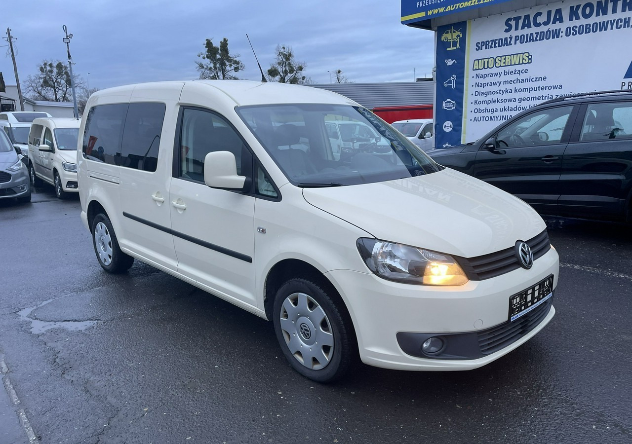 Volkswagen Caddy III Caddy 1.6 TDI dla Niepełnosprawnych inwalida rampa 2015 - سيارة: صور 3 Volkswagen Caddy III Caddy 1.6 TDI dla Niepełnosprawnych inwalida rampa 2015 - سيارة: صور 3