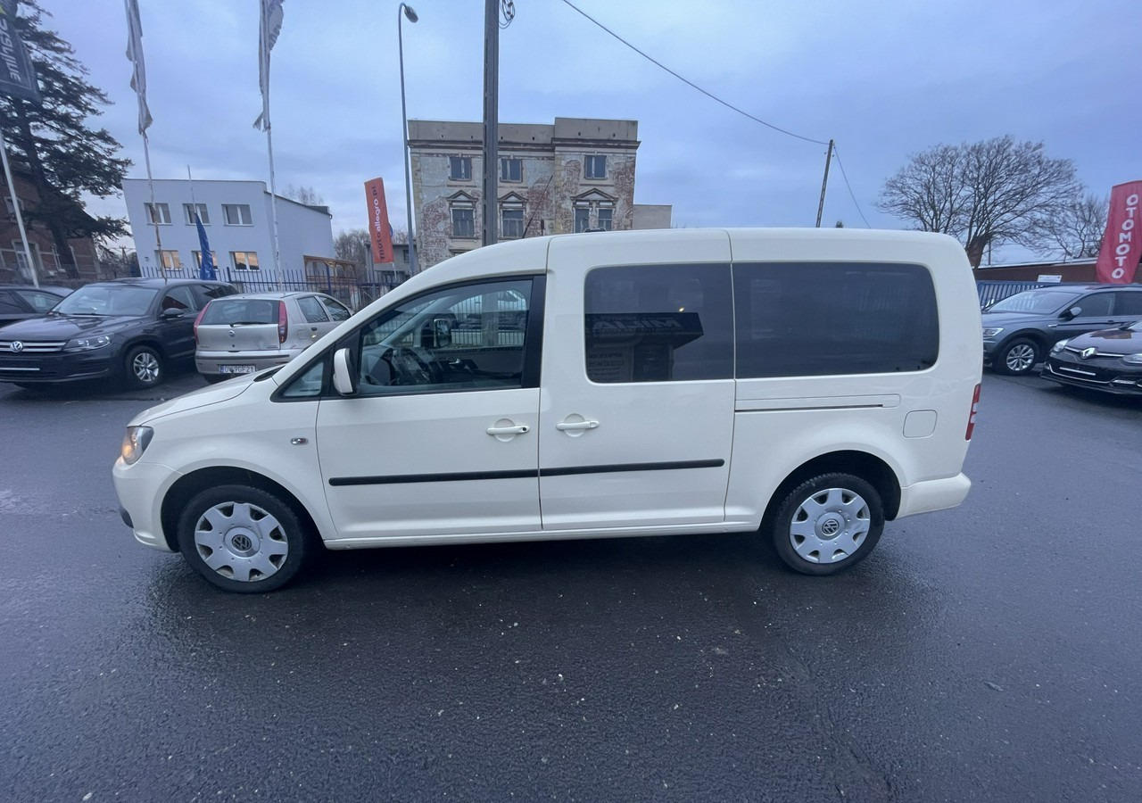 Volkswagen Caddy III Caddy 1.6 TDI dla Niepełnosprawnych inwalida rampa 2015 - سيارة: صور 5 Volkswagen Caddy III Caddy 1.6 TDI dla Niepełnosprawnych inwalida rampa 2015 - سيارة: صور 5