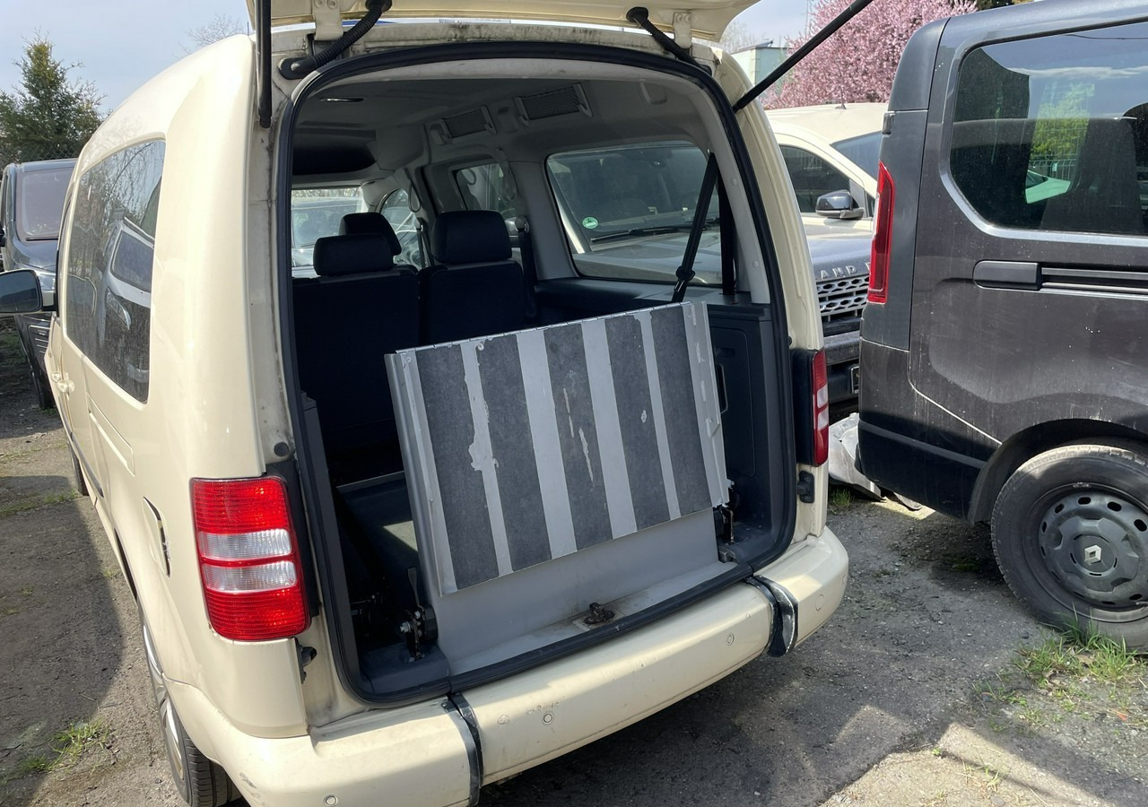 Volkswagen Caddy III Caddy do przewozu Niepełnosprawnych inwalida rampa 2015 - سيارة: صور 2 Volkswagen Caddy III Caddy do przewozu Niepełnosprawnych inwalida rampa 2015 - سيارة: صور 2
