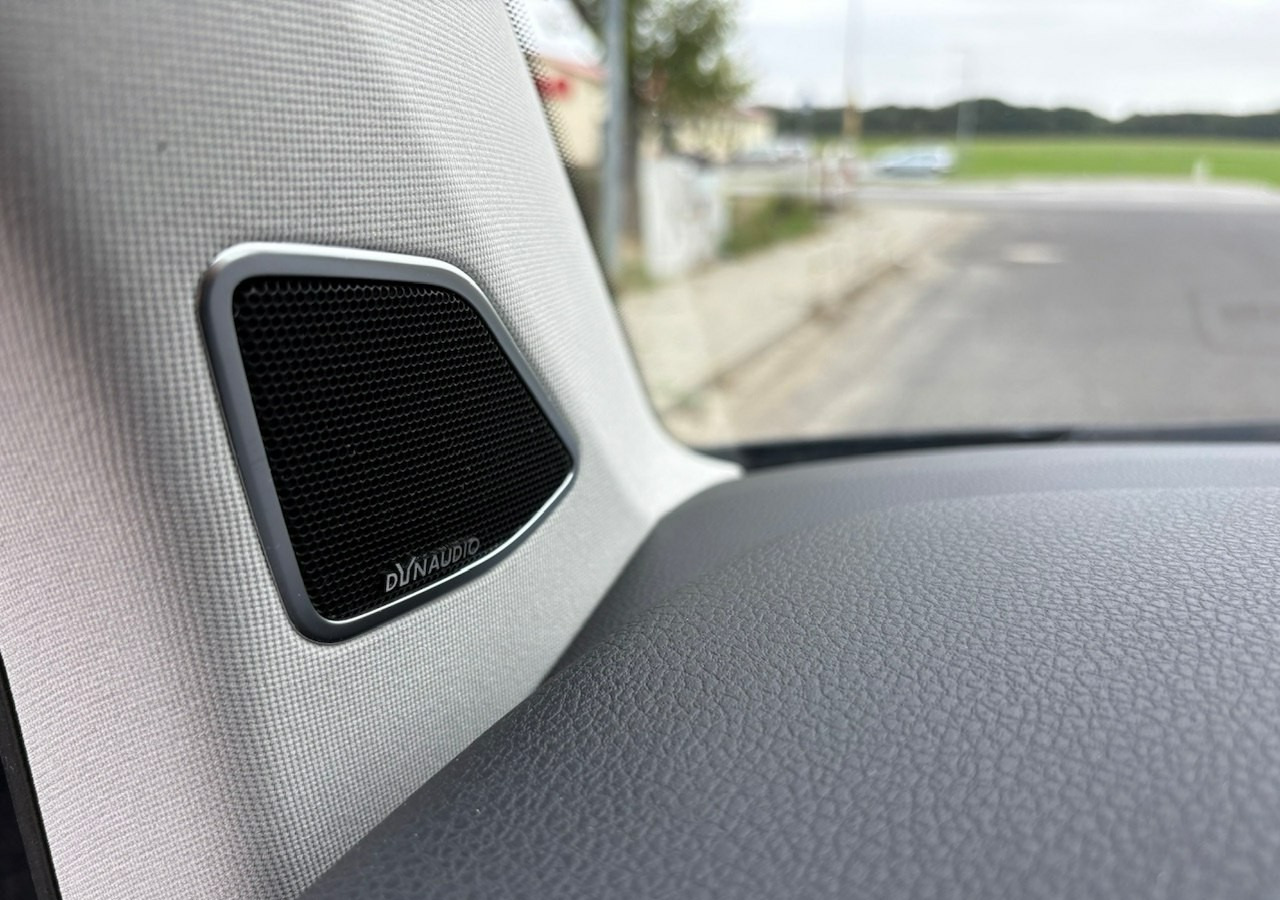 سيارة Volkswagen Multivan 2.0TDI 204KM 4-MOTION Highline Skóry Dynaudio HAK Webasto El.drzwi: صور 18