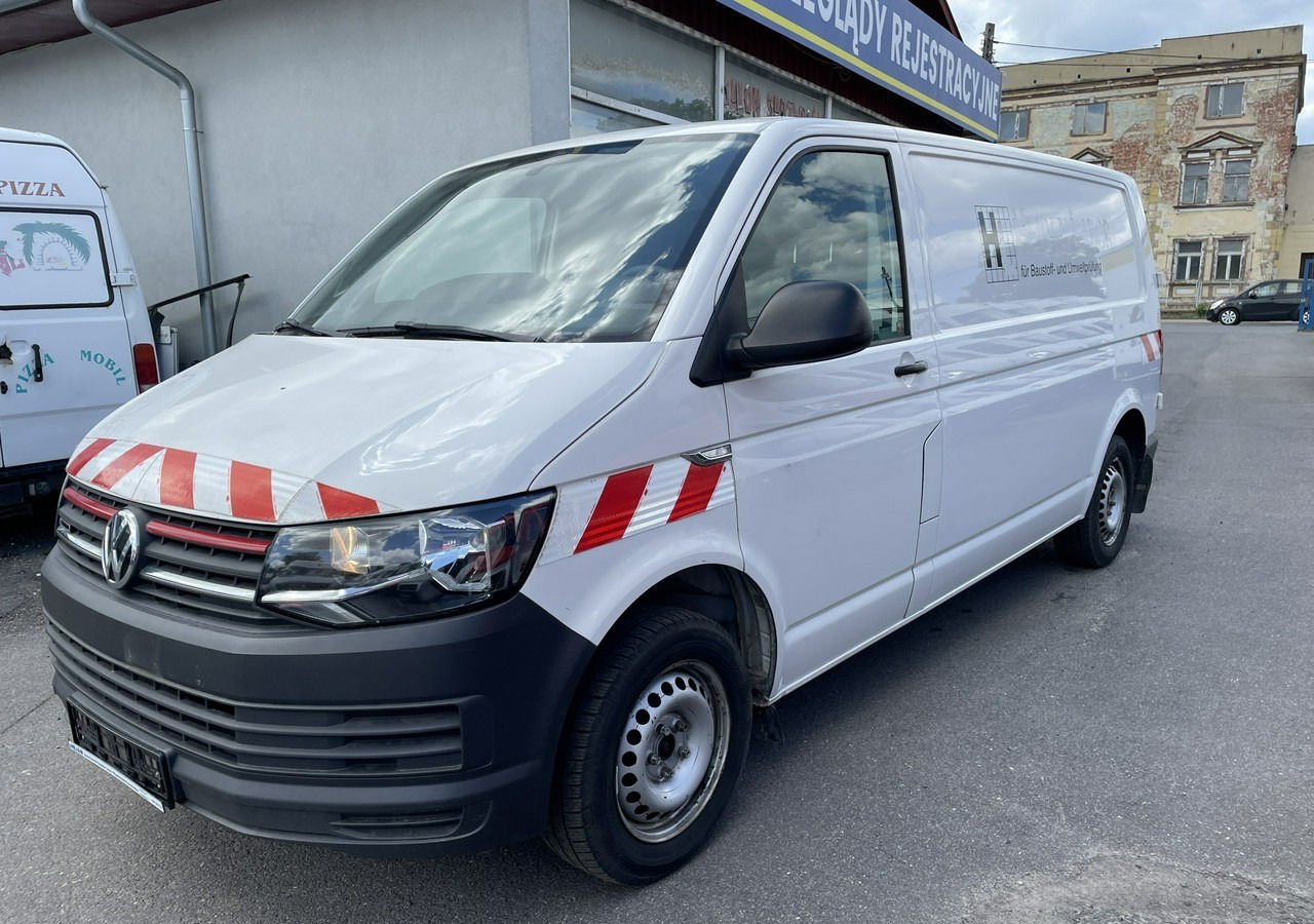 Volkswagen Transporter Volkswagen Transporter T6 Long 2.0-150KM 4X4 Klima Model 2018 - فان: صور 2 Volkswagen Transporter Volkswagen Transporter T6 Long 2.0-150KM 4X4 Klima Model 2018 - فان: صور 2