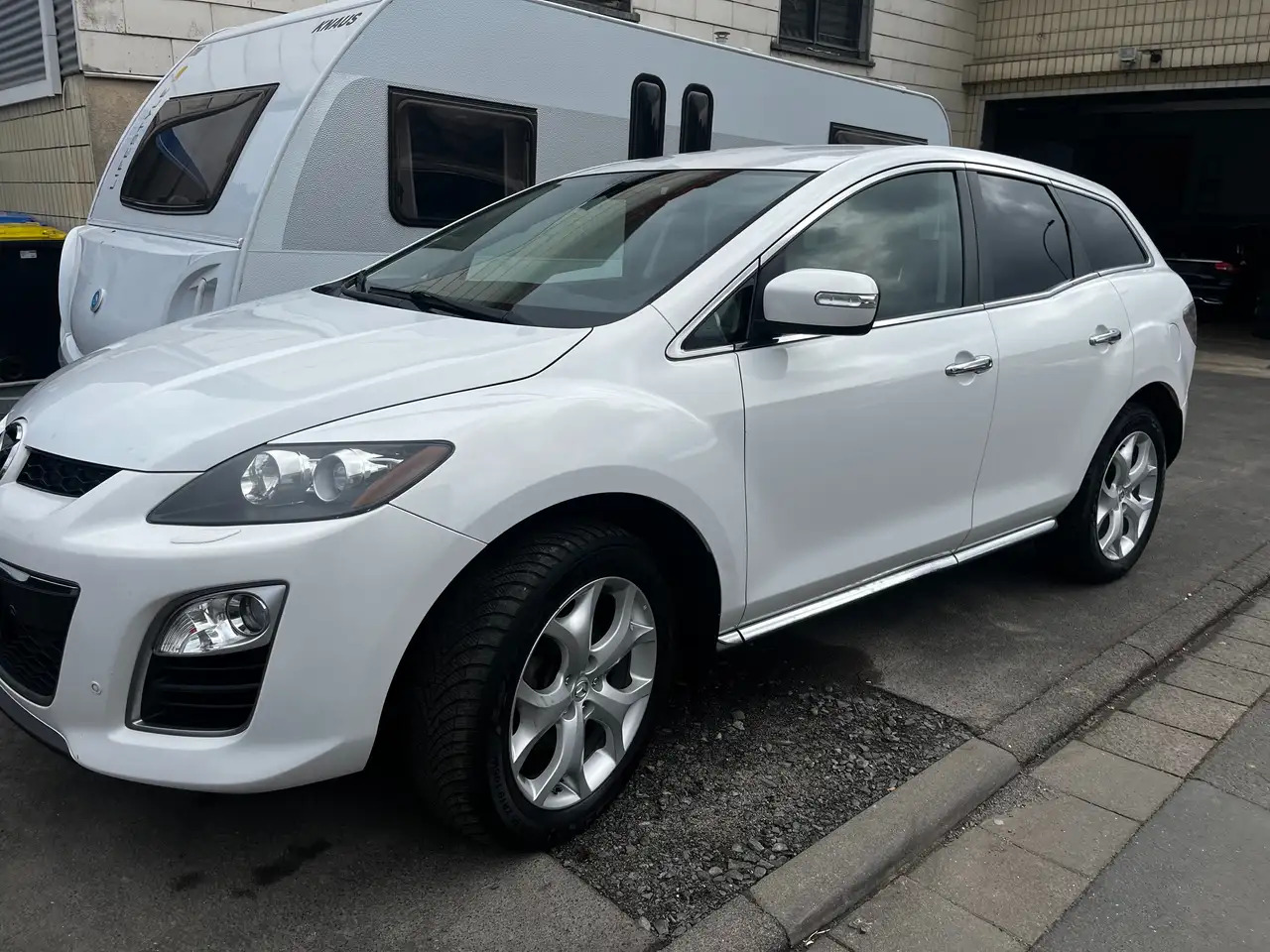 سيارة Mazda CX-7 Exclusive-Line Turboschaden: صور 1