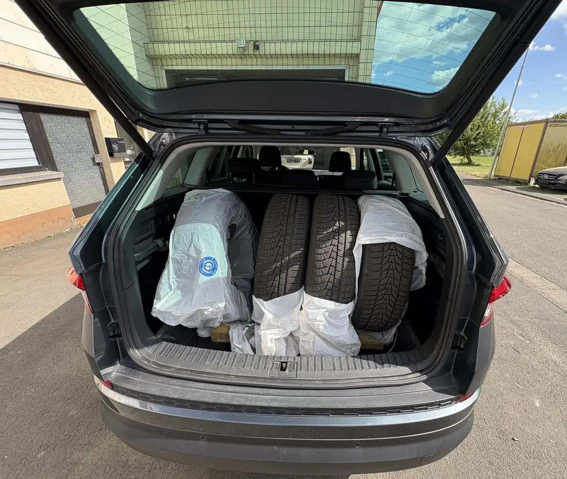 Skoda Kodiaq Style 4x4 - سيارة دفع رباعي: صور 5 Skoda Kodiaq Style 4x4 - سيارة دفع رباعي: صور 5