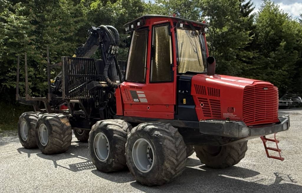 شاحنات نقل الأخشاب في الغابات Komatsu 855: صور 7