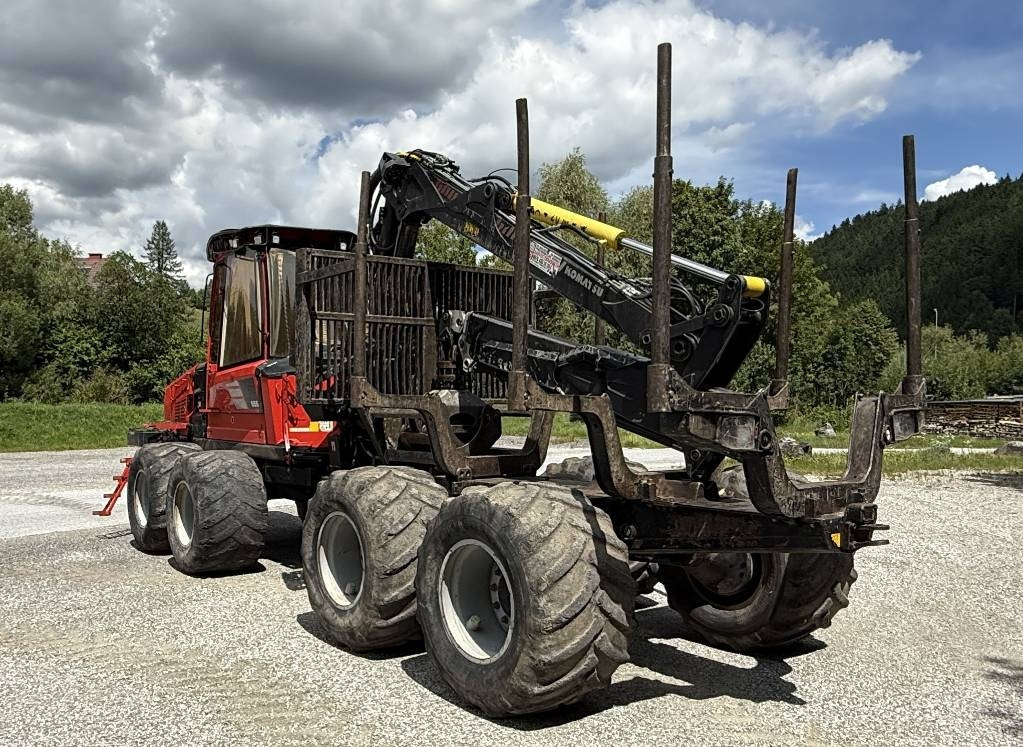 Komatsu 855 - شاحنات نقل الأخشاب في الغابات: صور 3 Komatsu 855 - شاحنات نقل الأخشاب في الغابات: صور 3