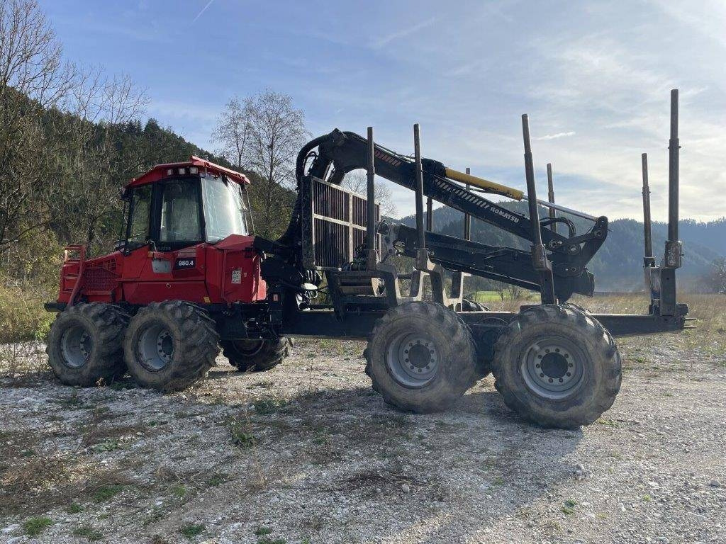 Komatsu 860.4 - شاحنات نقل الأخشاب في الغابات: صور 5 Komatsu 860.4 - شاحنات نقل الأخشاب في الغابات: صور 5