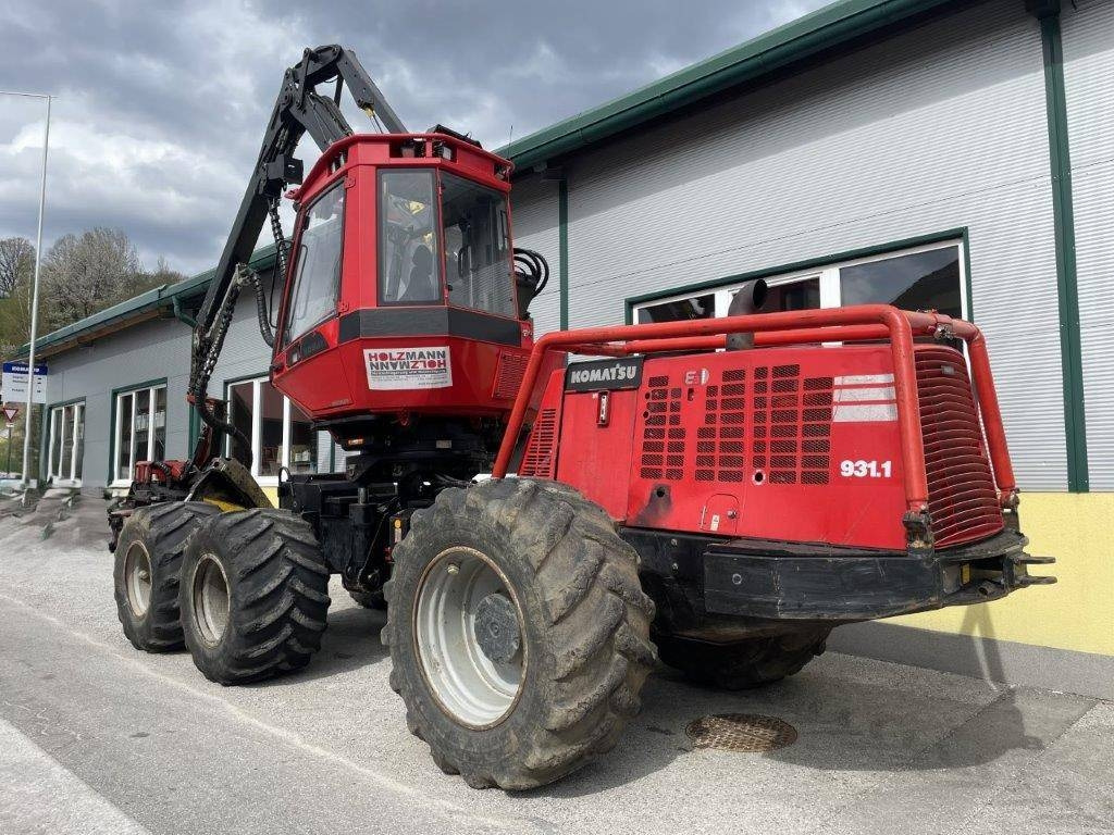 Komatsu 931.1 - الحصادات: صور 2 Komatsu 931.1 - الحصادات: صور 2