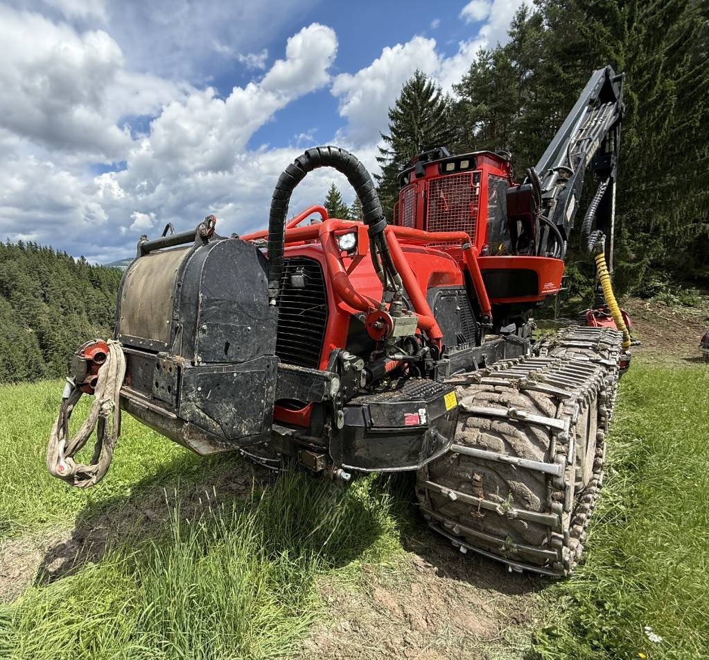 Komatsu 931XC - الحصادات: صور 4 Komatsu 931XC - الحصادات: صور 4