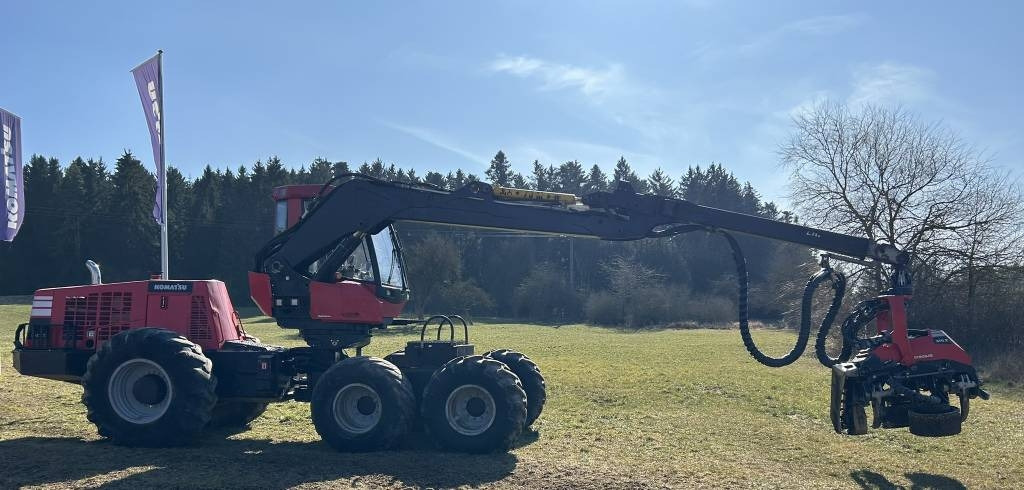 Komatsu 941 - الحصادات: صور 3 Komatsu 941 - الحصادات: صور 3