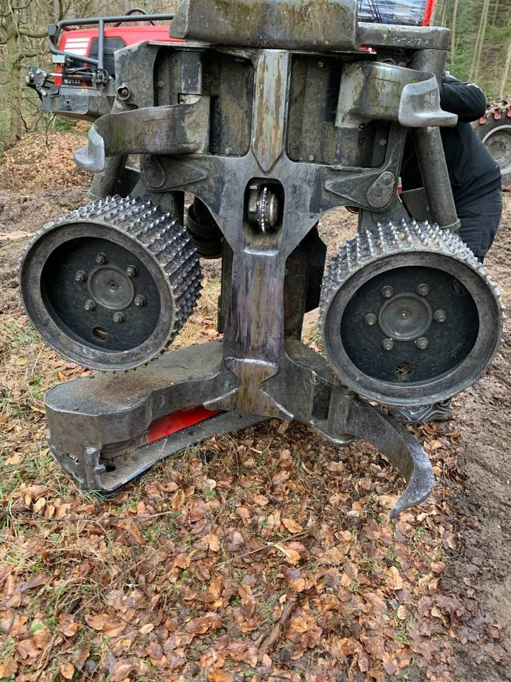 Komatsu S132 - رؤوس حصادات: صور 1 Komatsu S132 - رؤوس حصادات: صور 1