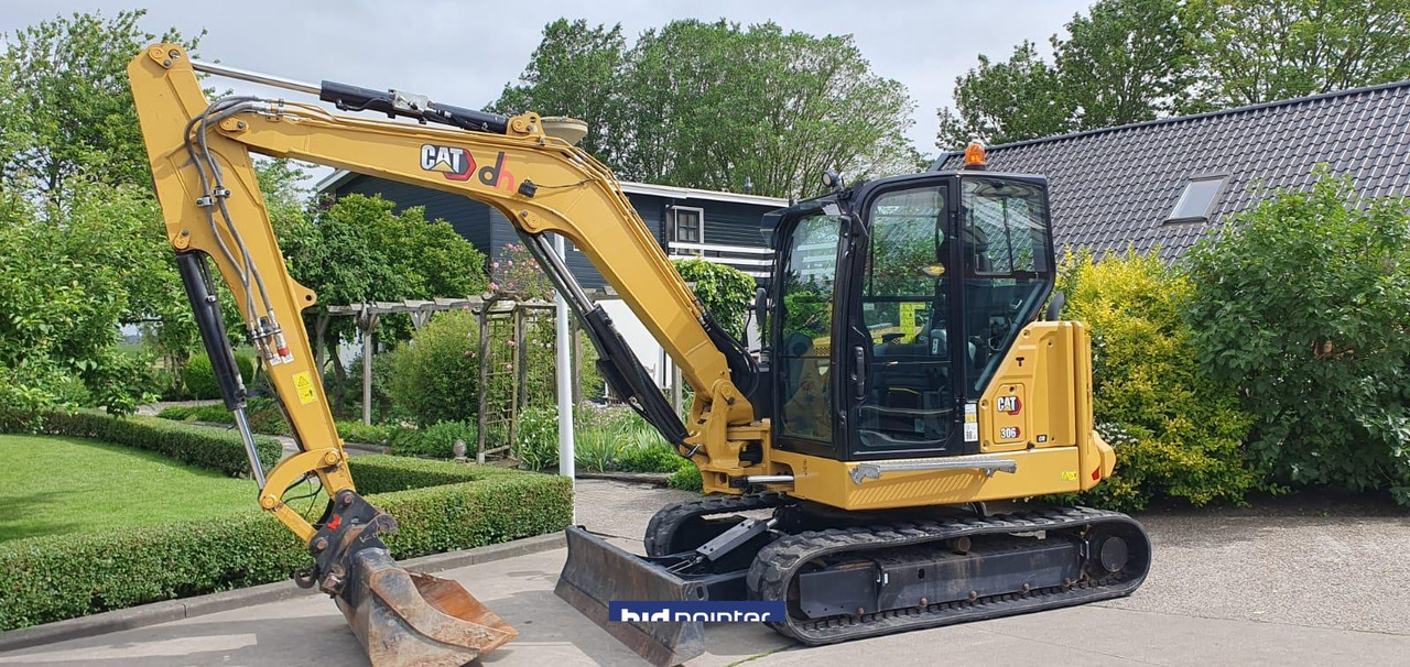 Cat 306 CR - حفارة مصغرة: صور 2 Cat 306 CR - حفارة مصغرة: صور 2