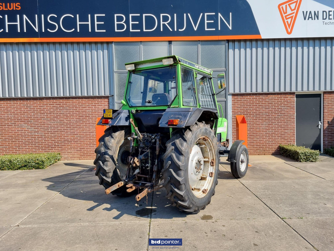 Deutz-Fahr 7207C - جرار: صور 5 Deutz-Fahr 7207C - جرار: صور 5