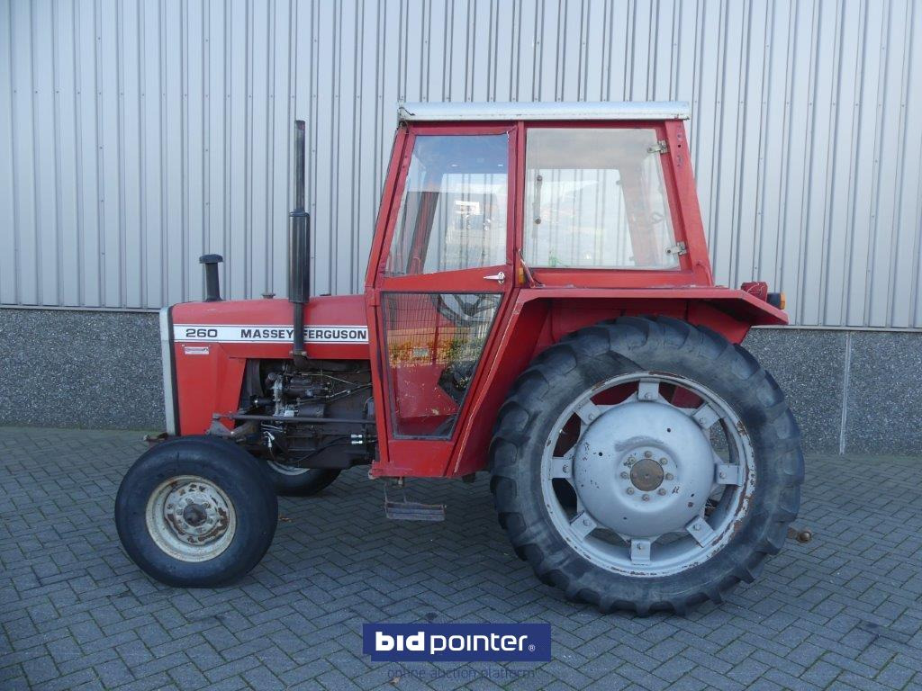 Massey Ferguson 260 with 4226 Hours and powersteering - جرار: صور 3 Massey Ferguson 260 with 4226 Hours and powersteering - جرار: صور 3