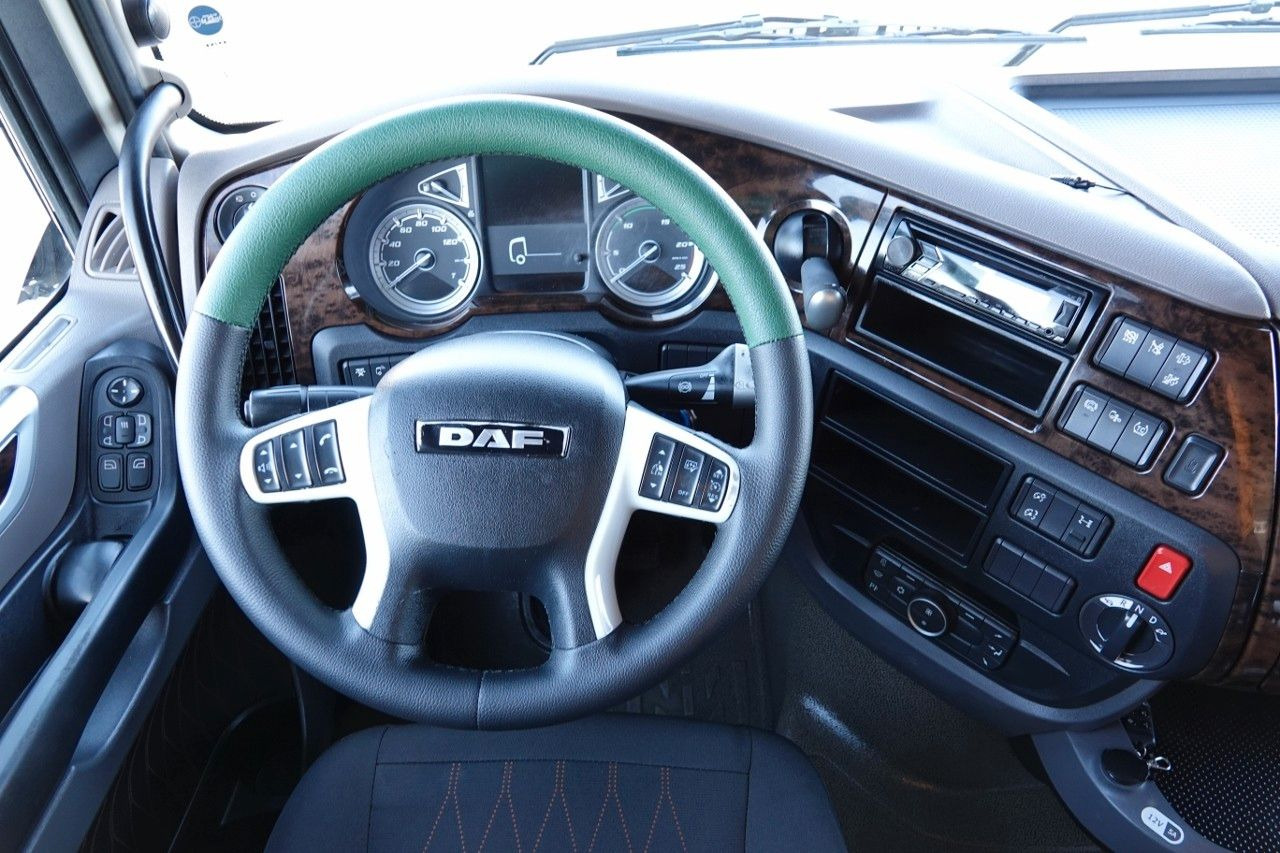 Interior photo 1: جديد شاحنة جرار DAF XF 480 / RETARDER / I-PARK COOL/ Z NIEMIEC / PO Interior photo 1: جديد شاحنة جرار DAF XF 480 / RETARDER / I-PARK COOL/ Z NIEMIEC / PO