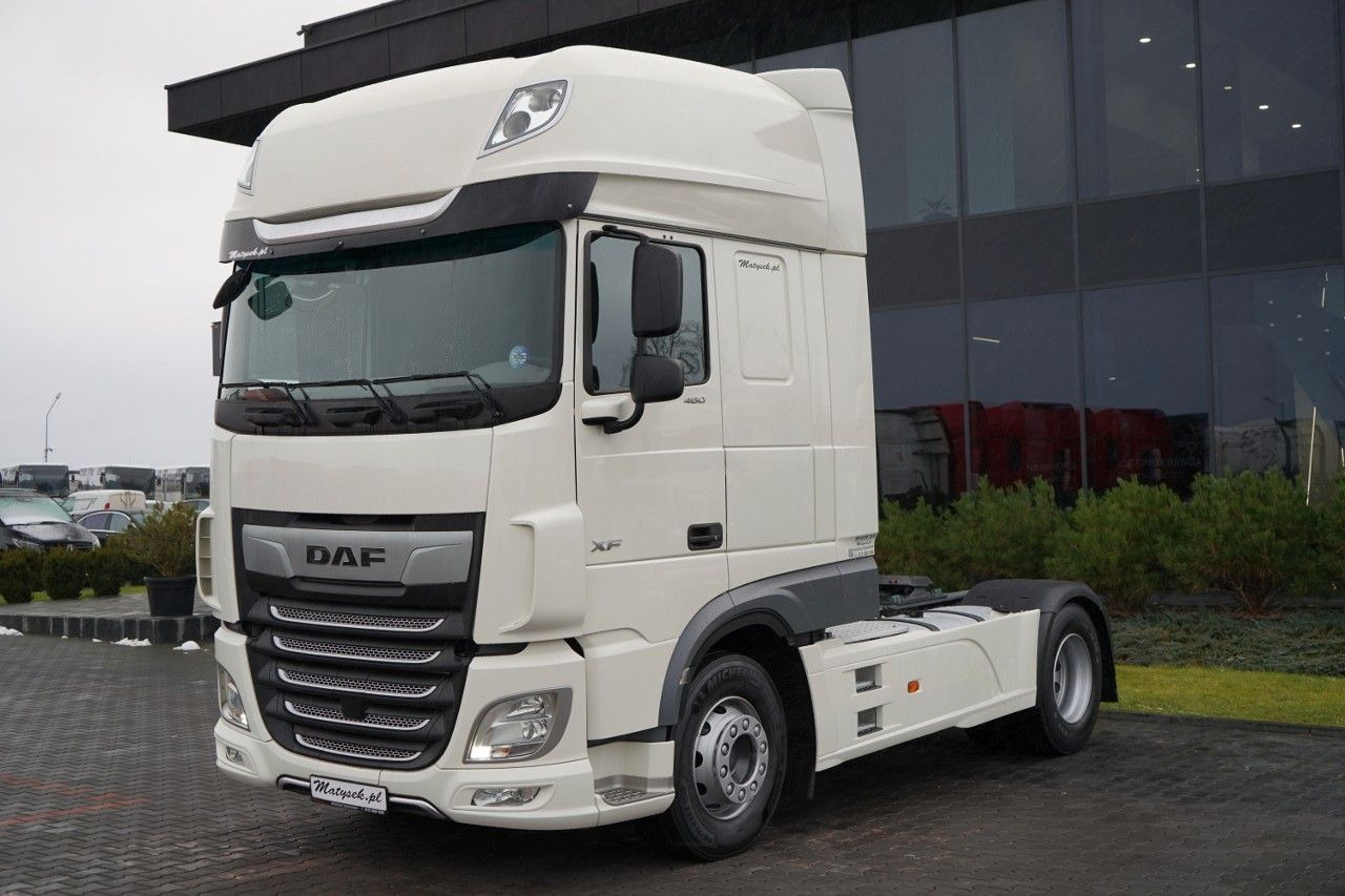 DAF XF 480 / SUPER SPACE CAB / 2021 ROK - شاحنة جرار: صور 4 DAF XF 480 / SUPER SPACE CAB / 2021 ROK - شاحنة جرار: صور 4